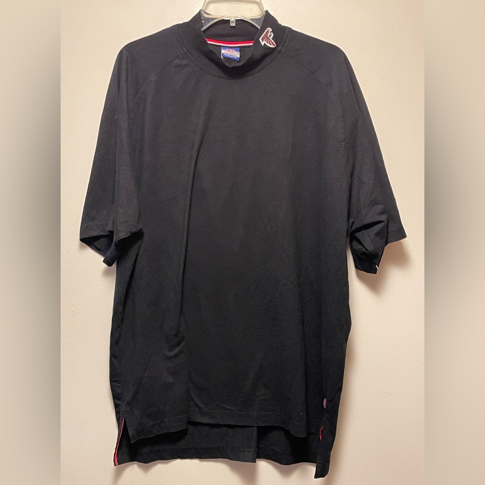 Falcons Reebok brand T’shirt size Large.